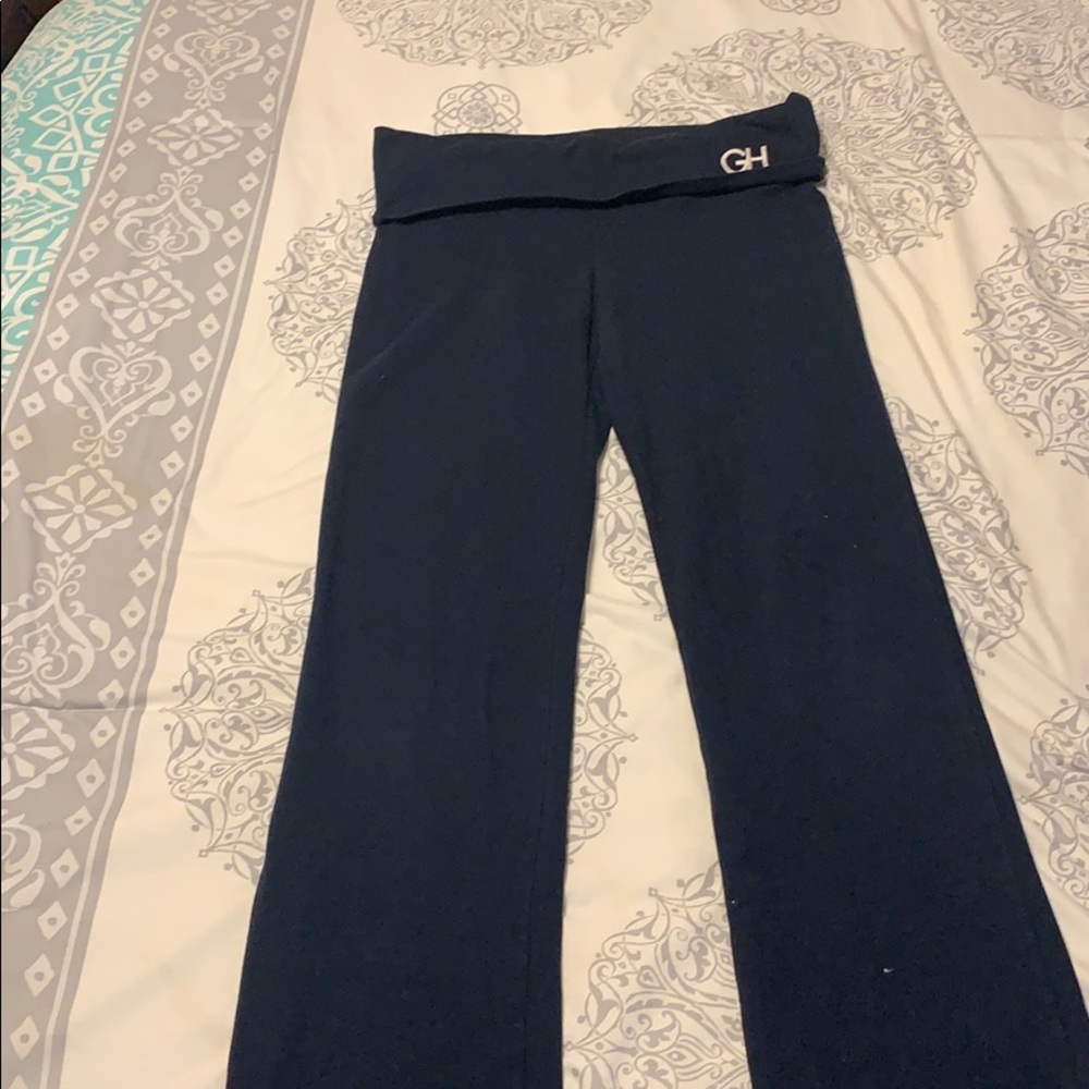 yoga pants